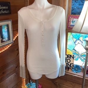 Aeropostale white henley shirt embroidered sleeves